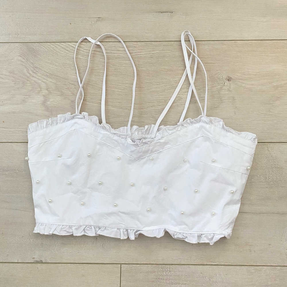 Nasty gal white & pearly crop top